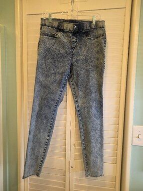 HUE women's acid wash lt.blue Jean jeggings L